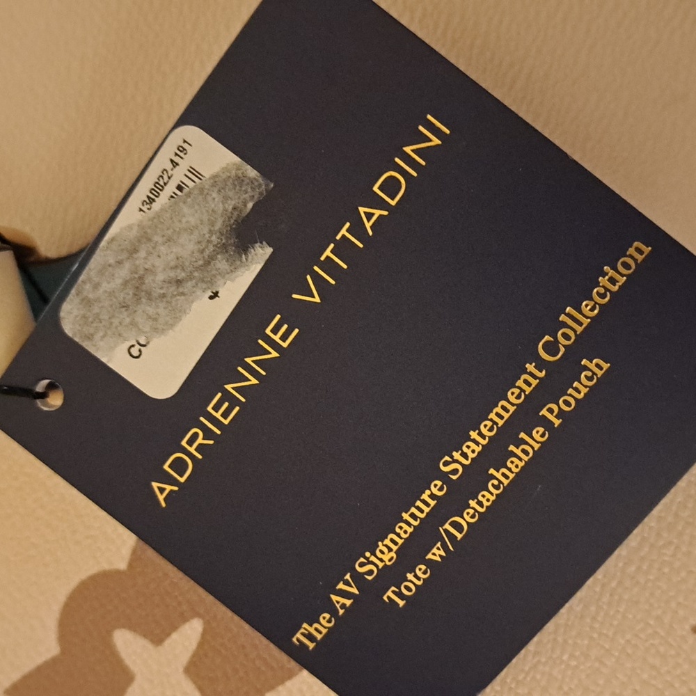 Adrienne Vittadini bag with detachable bag & wallet, & crossbody strap - Picture 3 of 16